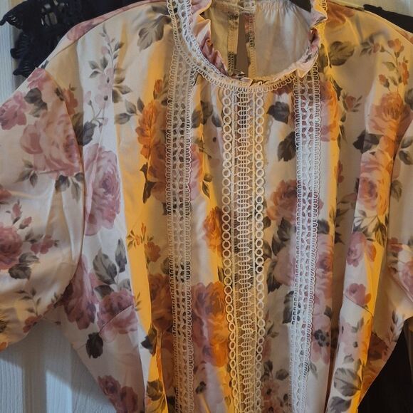 🎁3/$30🎁 Ruffled Floral Pink Dress with Tie Waist Sz Large - Picture 4 of 5